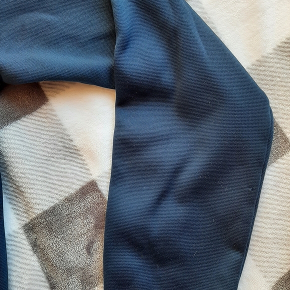 Boys Under Armour SIZE YLG Blue with Green Logo - Picture 5 of 5